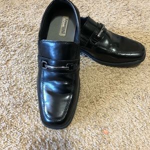 Blackshoes